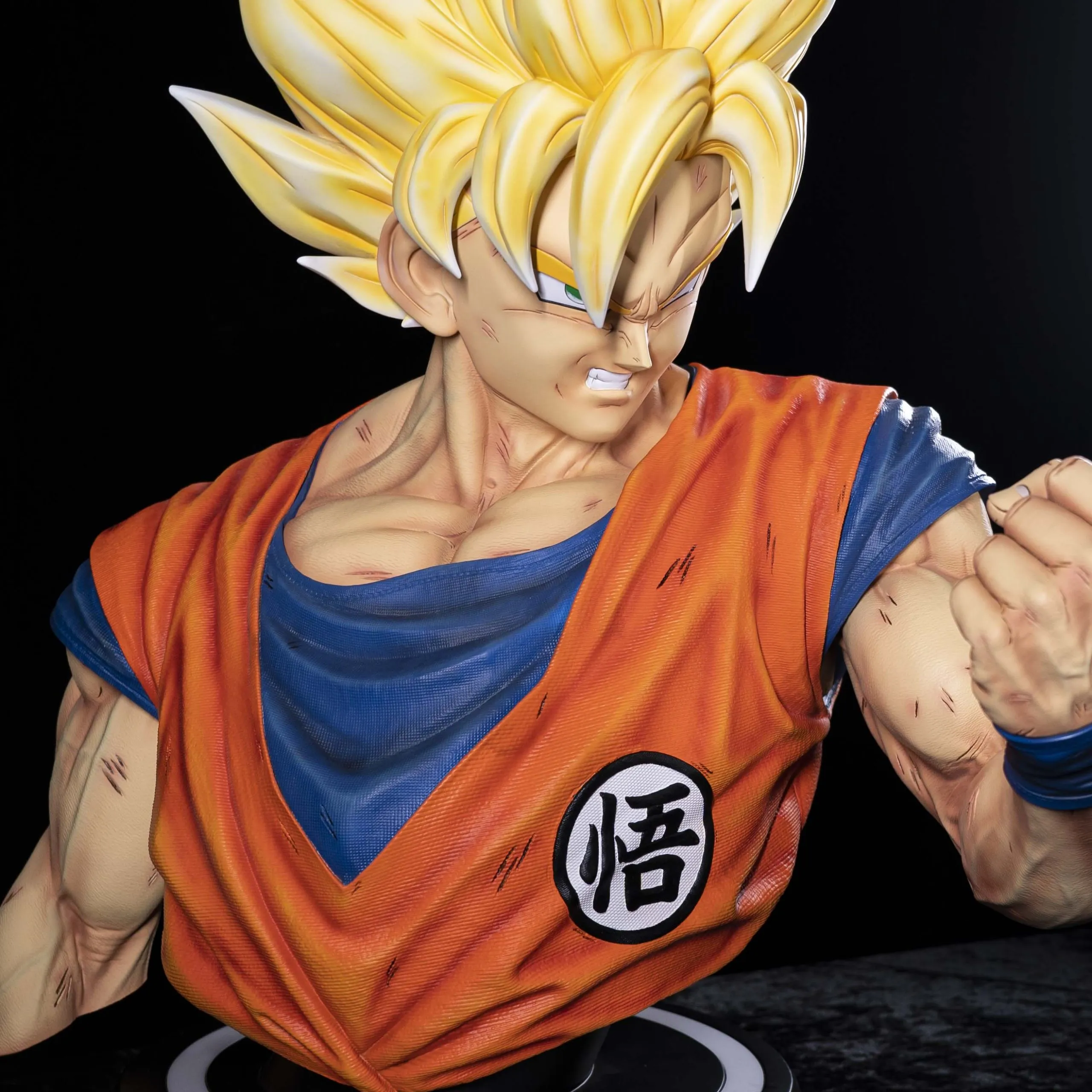 【pre order】 Dragon Ball Son Goku Life-Size Resin Bust Statue - Image 9