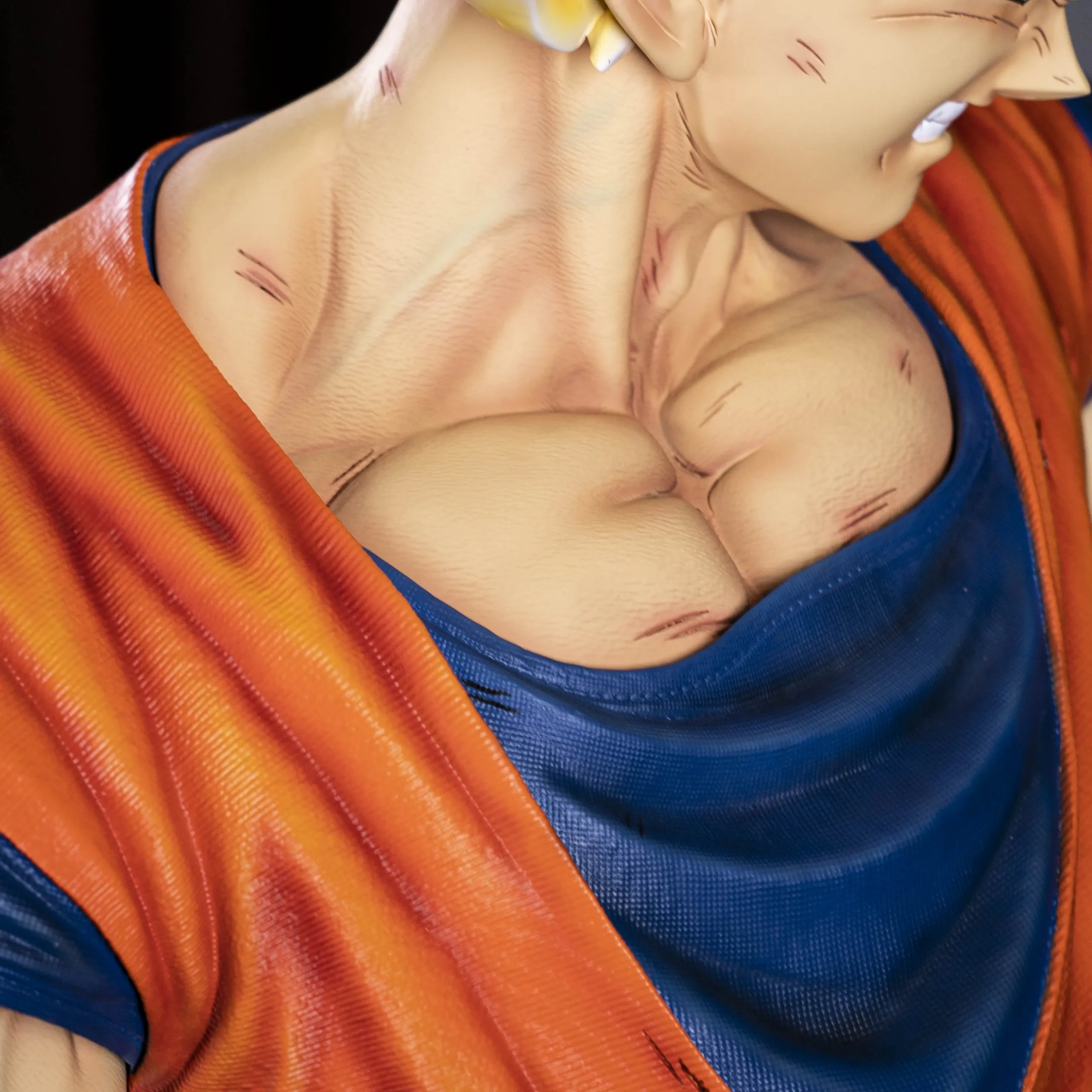 【pre order】 Dragon Ball Son Goku Life-Size Resin Bust Statue - Image 2