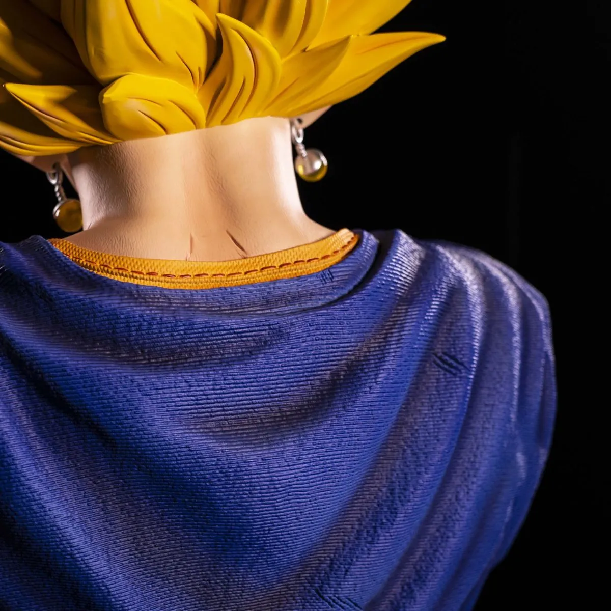 【pre order】 Dragon Ball Vegito Life-Size Resin Bust Statue - Image 4