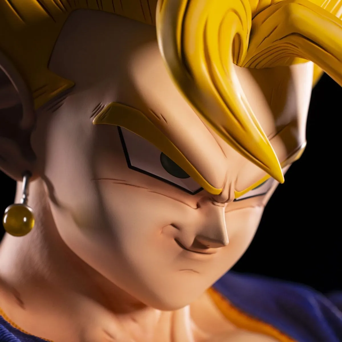 【pre order】 Dragon Ball Vegito Life-Size Resin Bust Statue - Image 6