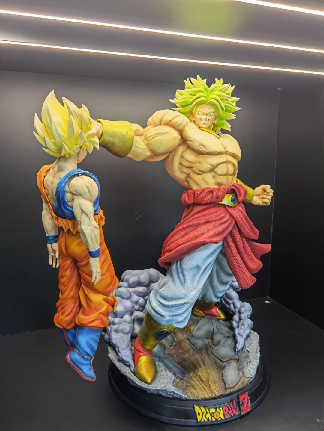 【pre order】Dragon Ball Broly vs Goku Resin Statue | 76cm - Image 3