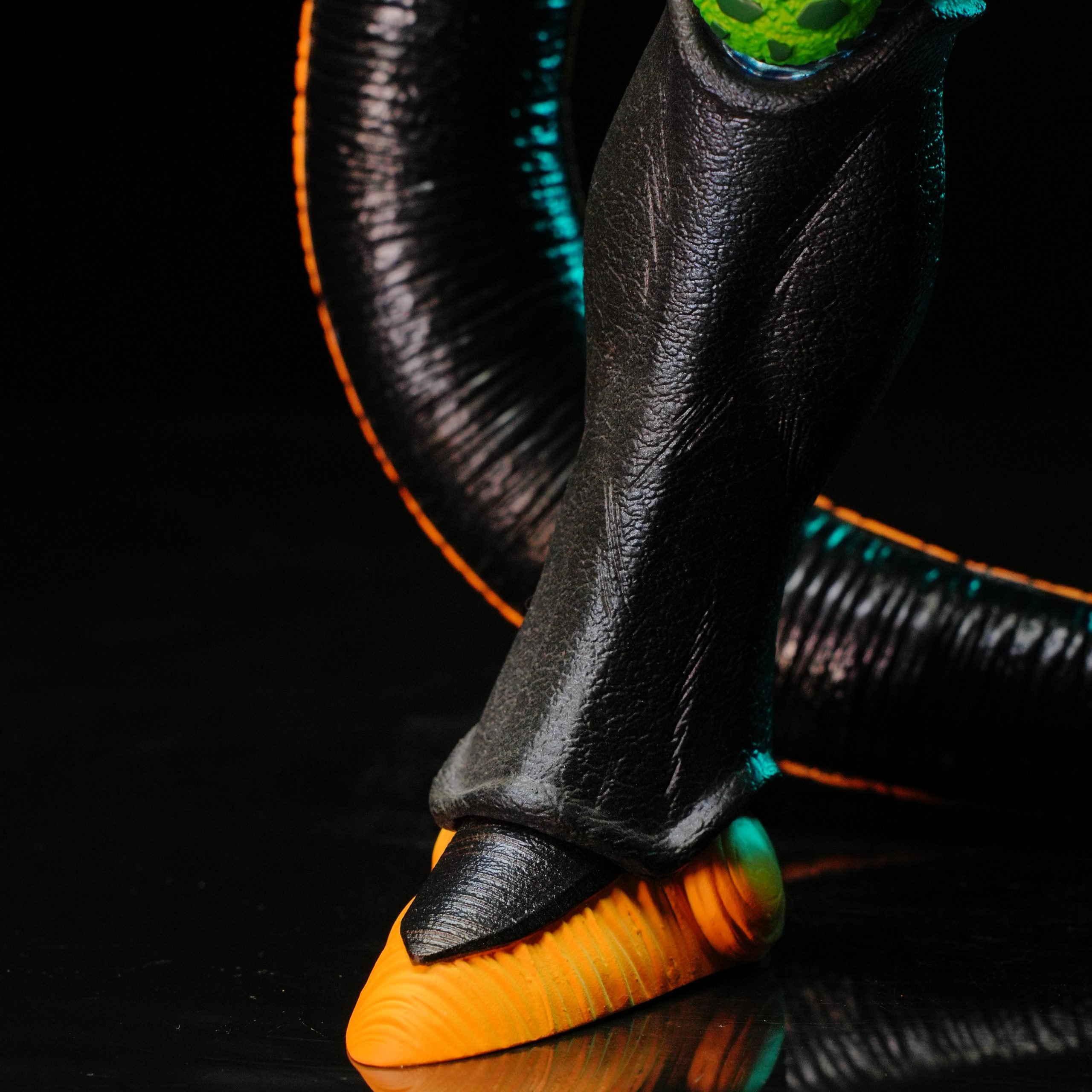 【pre order】 Dragon Ball Cell 2nd Form Resin Statue 42cm 1:6 Scale - Image 8