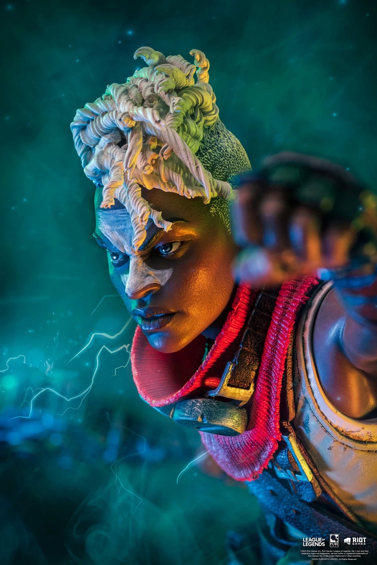 【pre order】 League of Legends Ekko 1/4 Resin Statue 62cm - Image 7