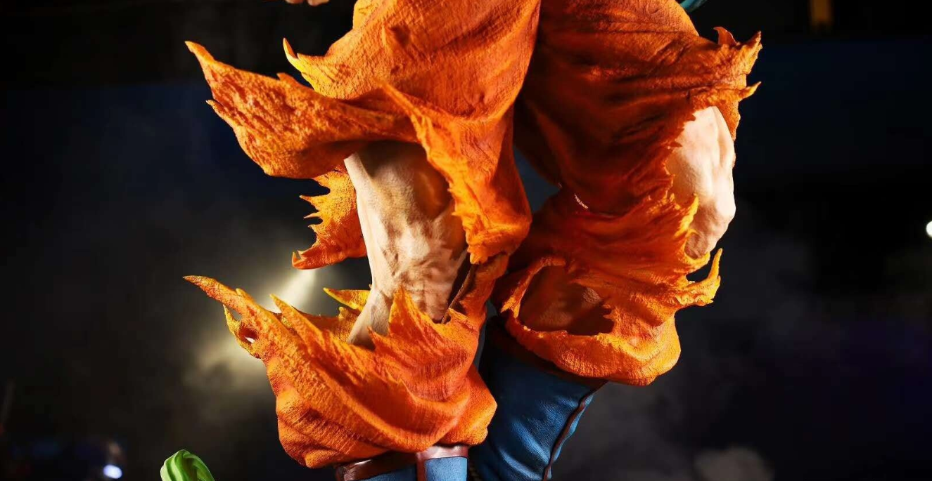 【pre order】Goku SSJ2 Life-Size Statue – Dragon Ball Z 240cm - Image 4