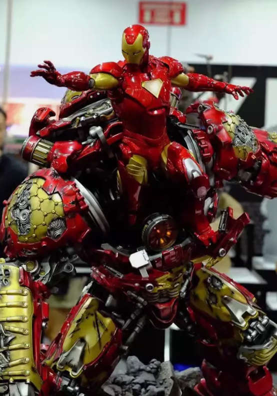【pre order】Iron Man Hulkbuster 1/4 Scale Resin Statue 30.3inch-77cm - Image 6