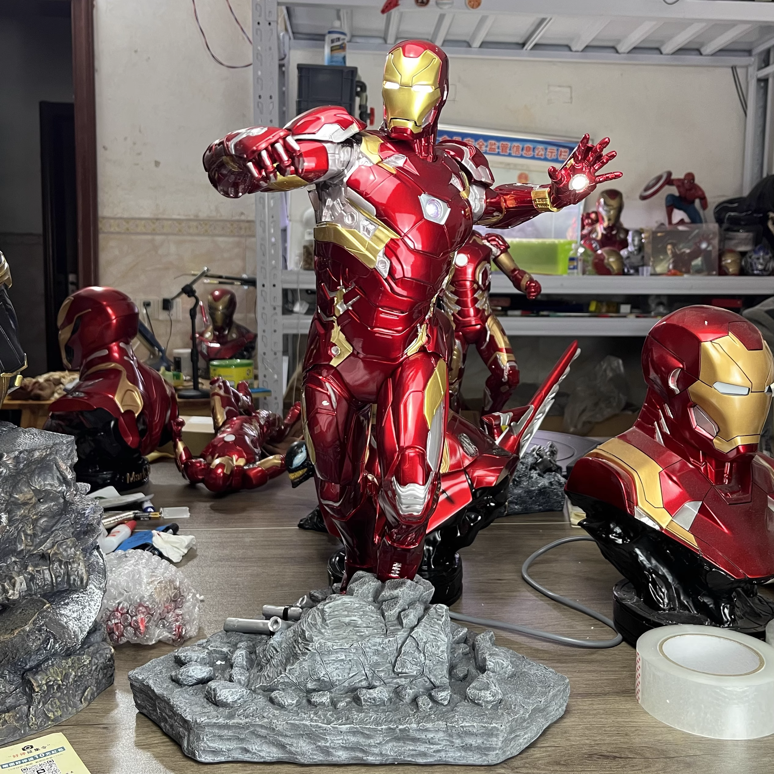 【pre order】Civil War Iron Man 1/4 Scale Resin Statue 19.7inch-50cm - Image 5