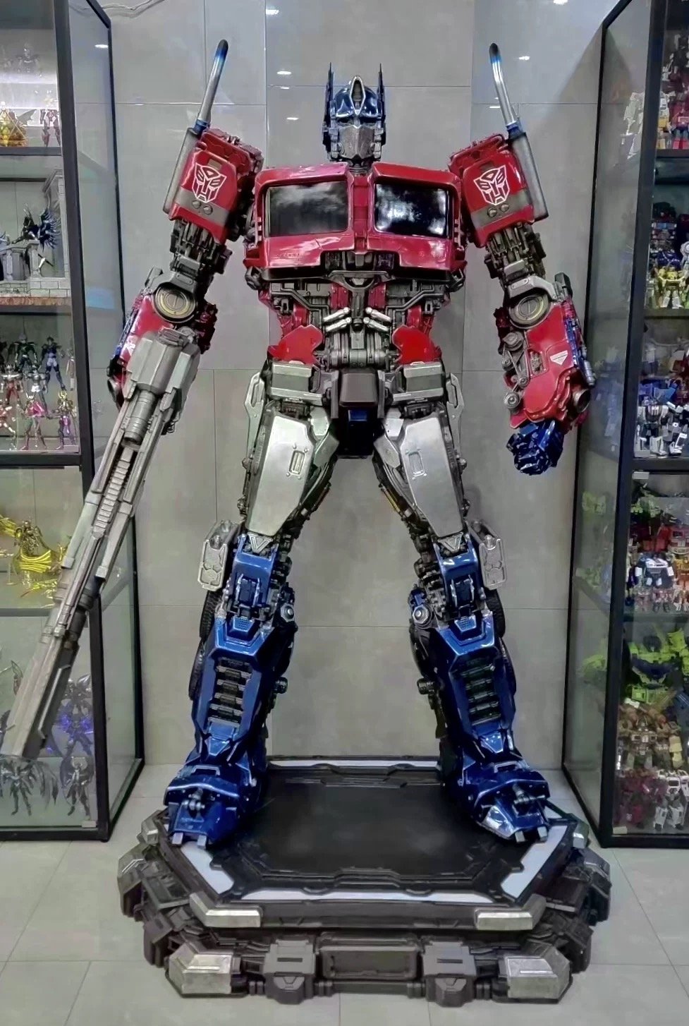 transformers-series-g1-optimus-prime-life-size-statue-h220cm-kingstudio