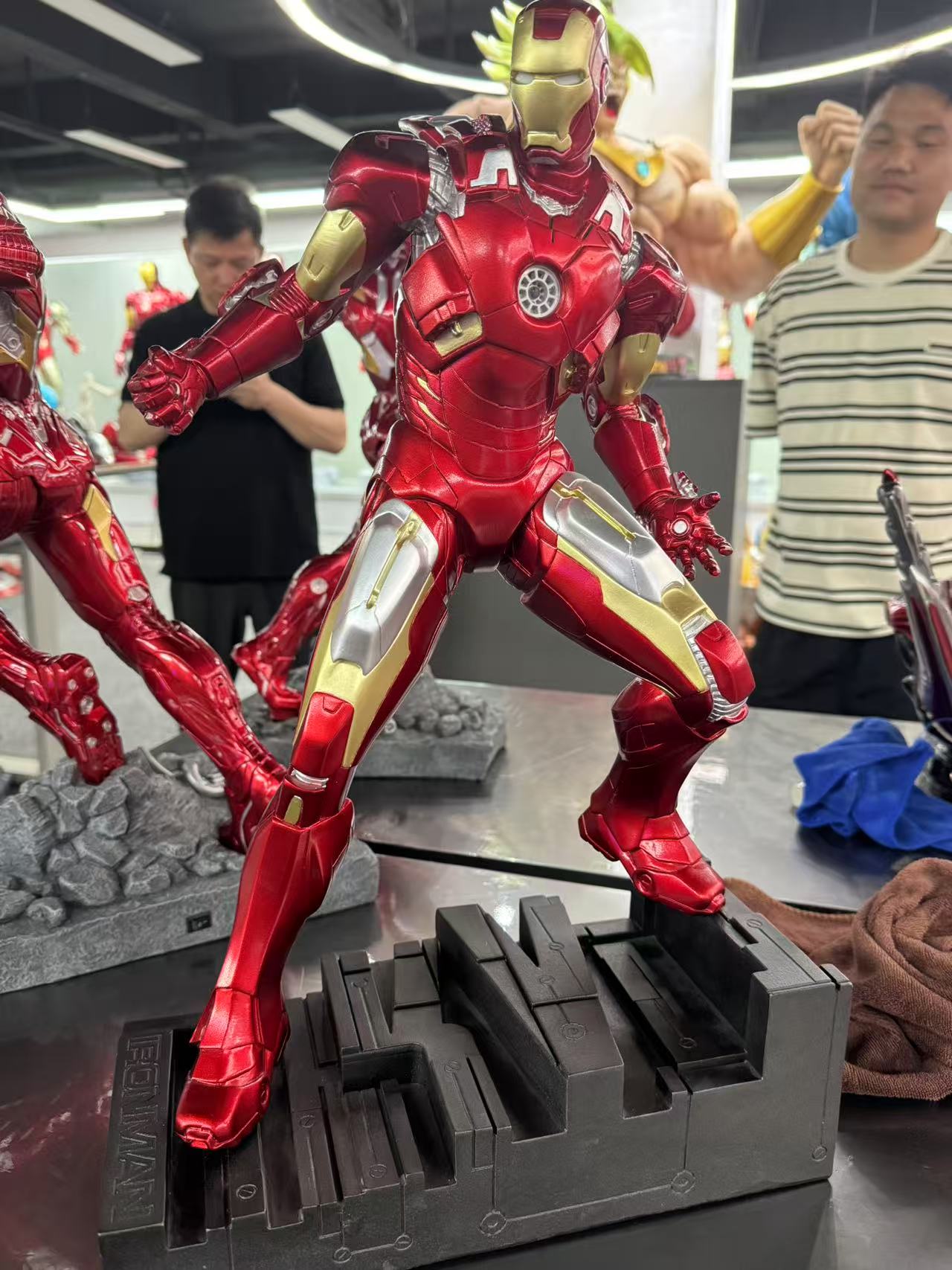 【pre order】Iron Man 1/4 Scale Resin Action Statue 50cm - Image 8
