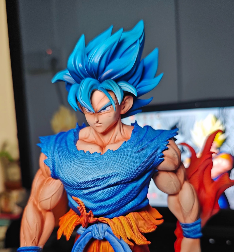 【pre order】 Dragon Ball SS Blue Son Goku Resin Statue – High-Quality 35.5cm Collectible Figure - Image 9