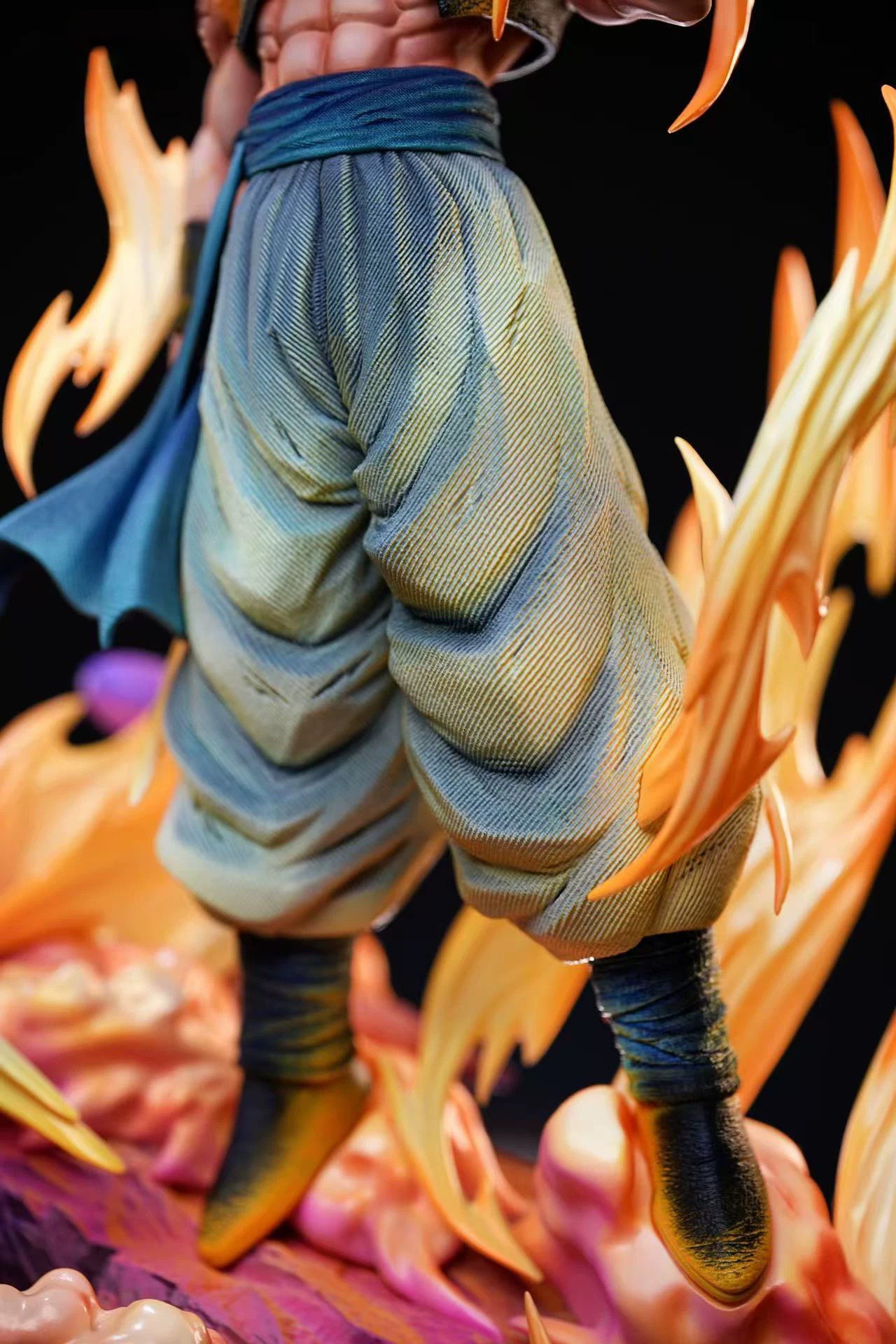 【pre order】Dragon Ball Gogeta Resin Statue – 1/6 & 1/4 Scale Versions - Image 5