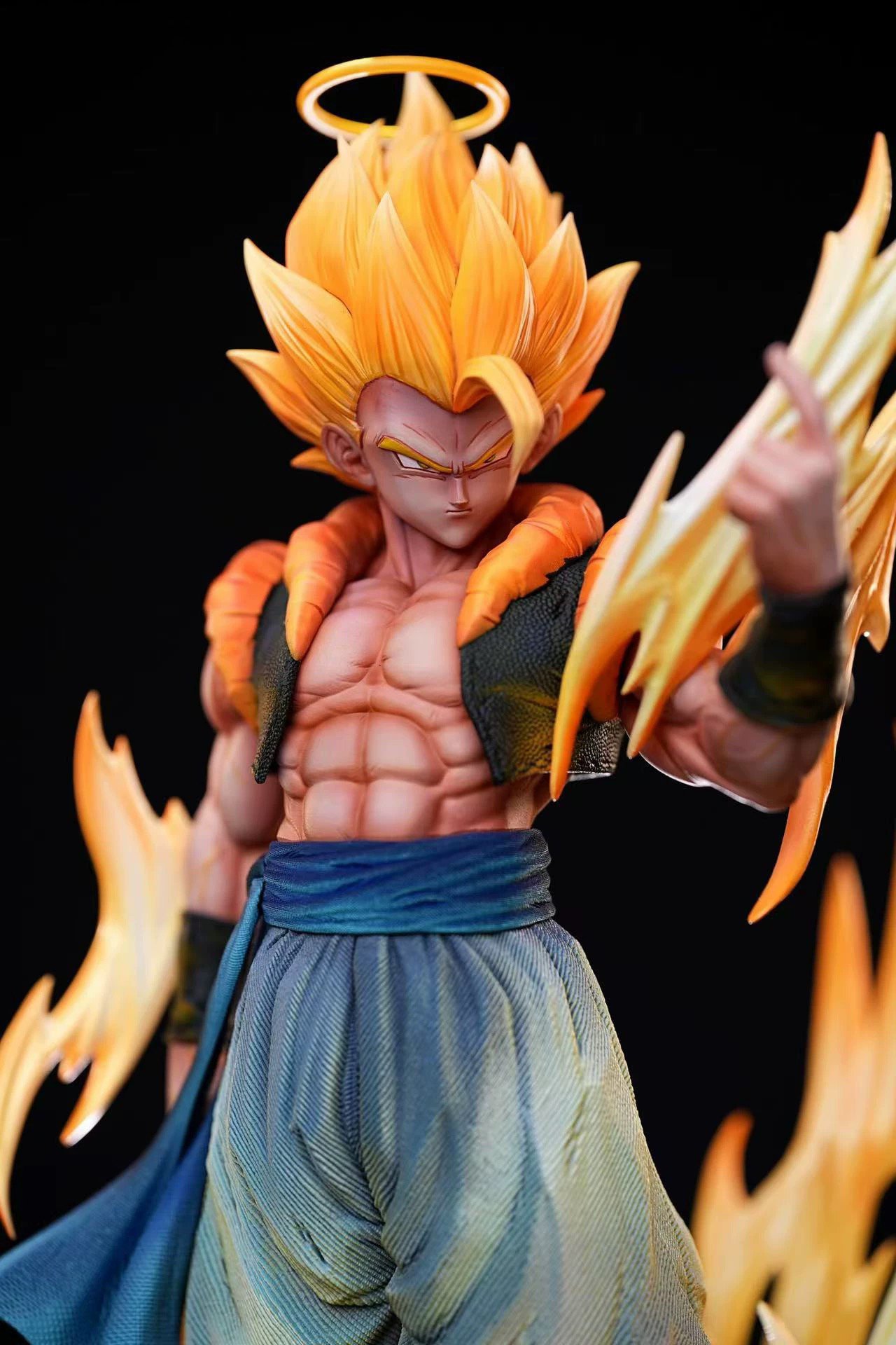 【pre order】Dragon Ball Gogeta Resin Statue – 1/6 & 1/4 Scale Versions - Image 8