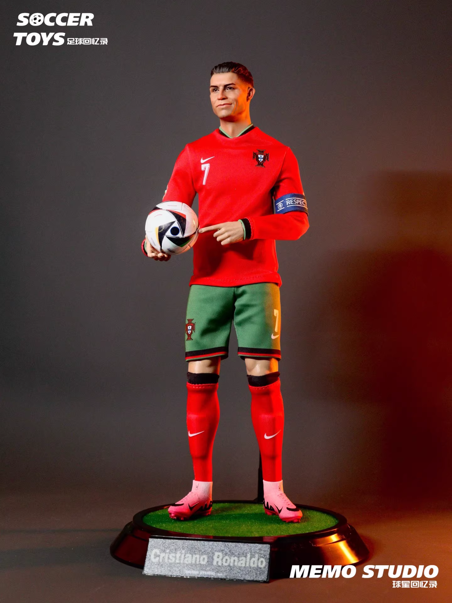 【pre order】 2024 European Cup Cristiano Ronaldo's last European Cup 1/6 Resin Statue Memo Studio - Image 7