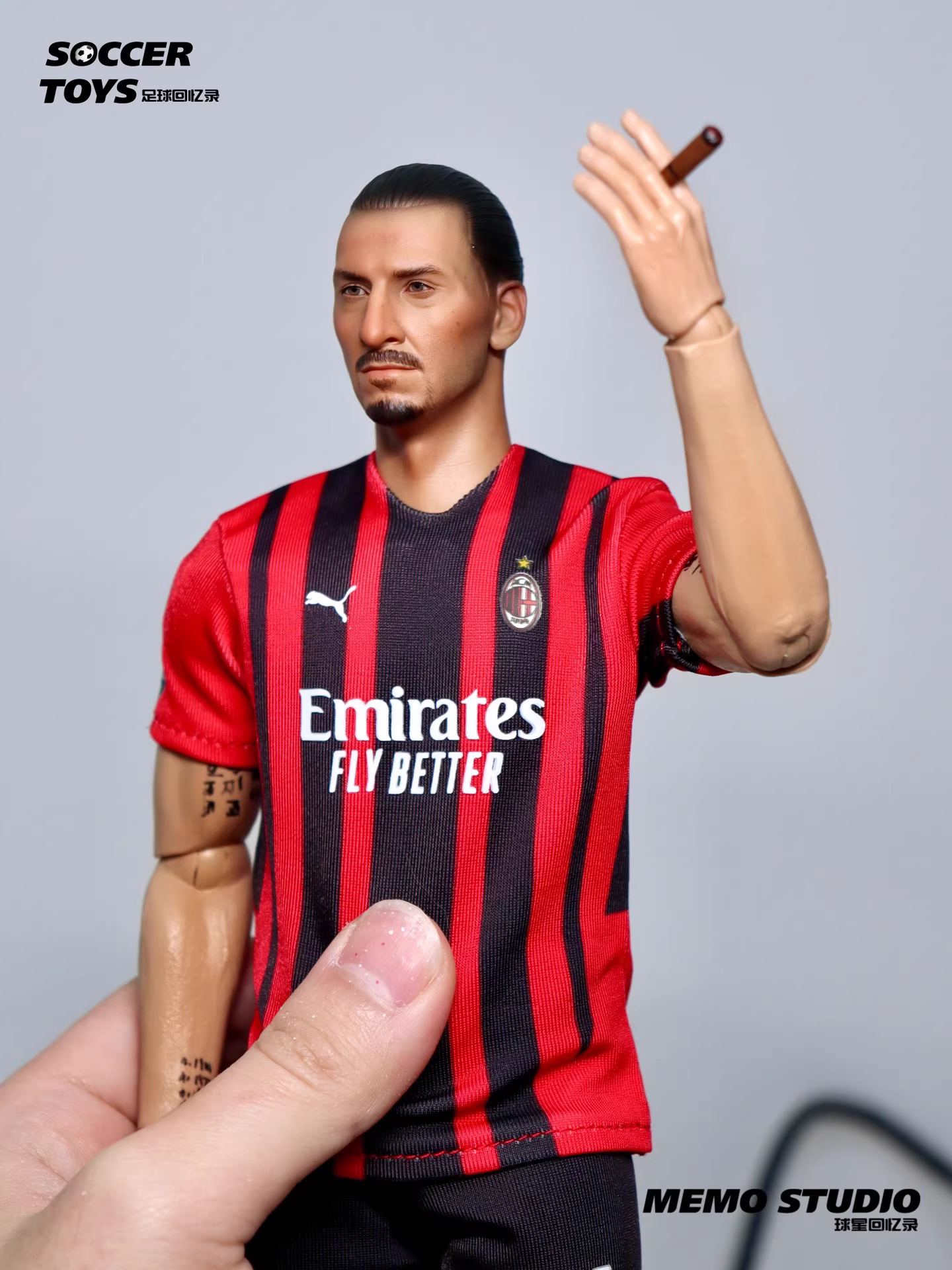 【pre order】Zlatan Ibrahimović 1/6 Scale Action Figure Resin Statue by MEMO STUDIO - Image 4