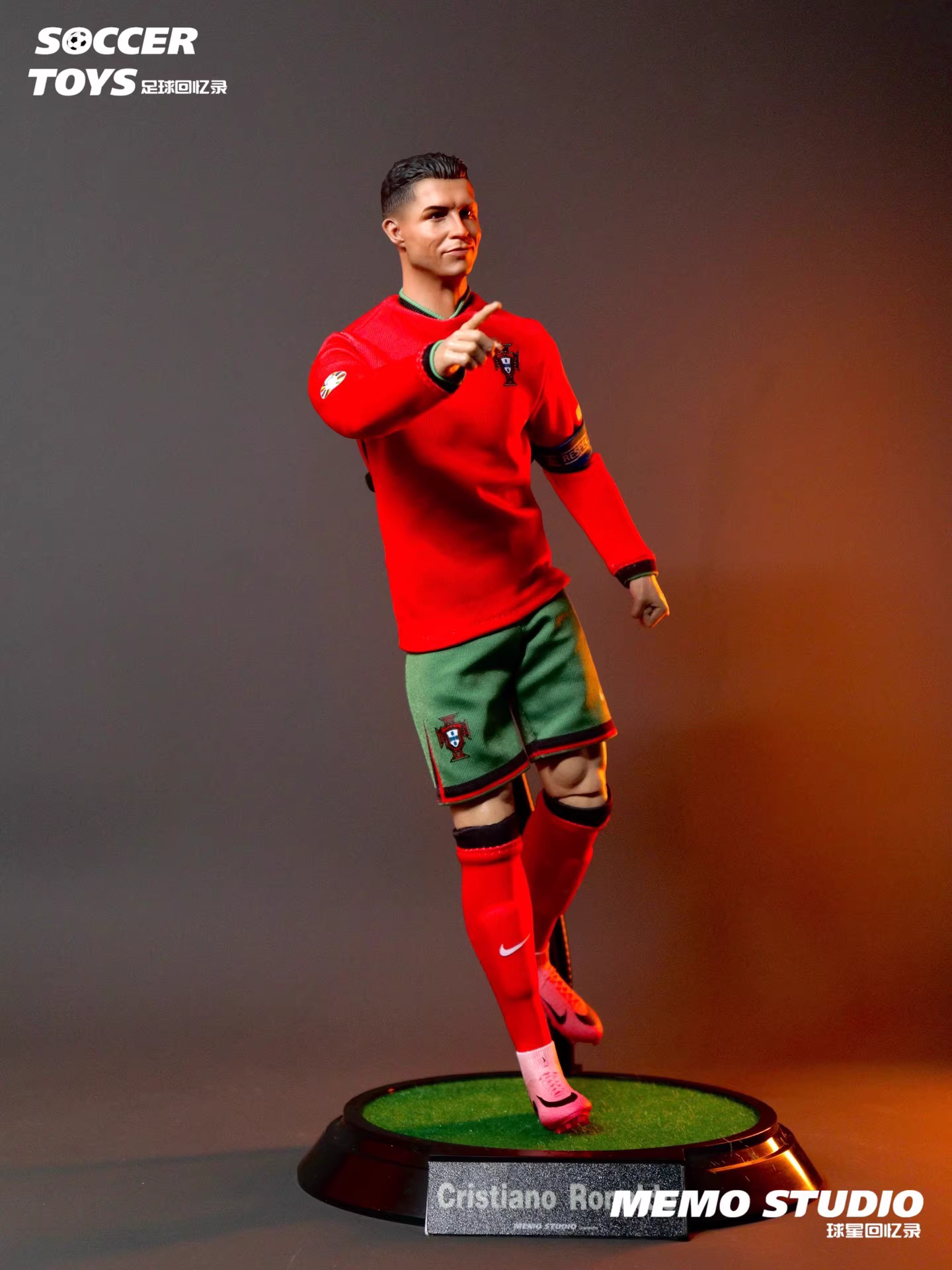【pre order】 2024 European Cup Cristiano Ronaldo's last European Cup 1/6 Resin Statue Memo Studio - Image 2