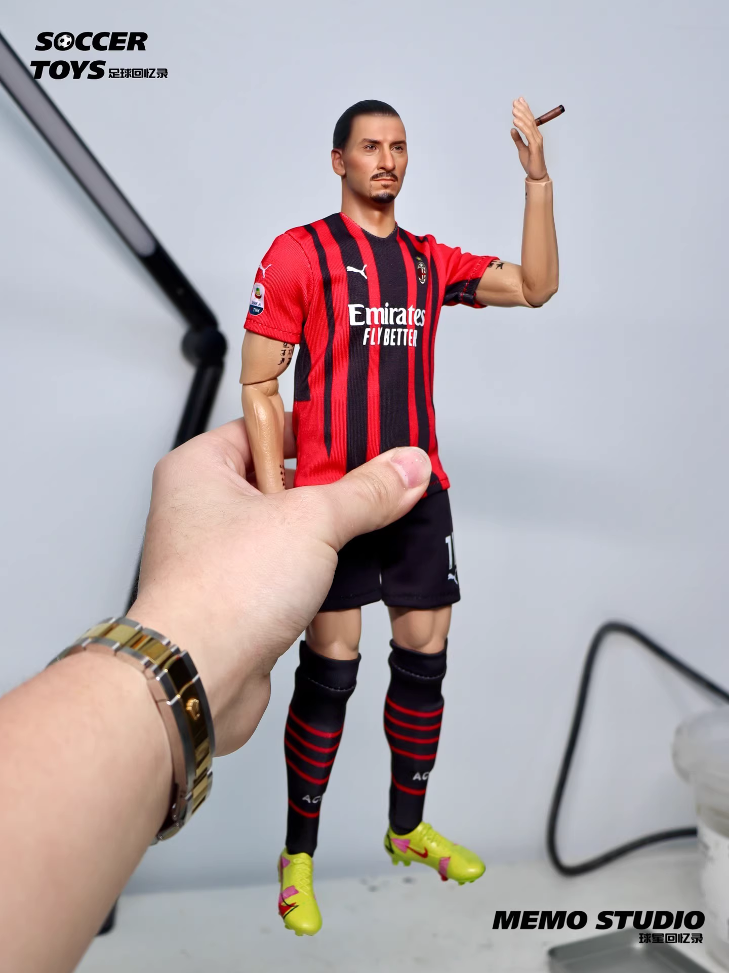 【pre order】Zlatan Ibrahimović 1/6 Scale Action Figure Resin Statue by MEMO STUDIO - Image 2
