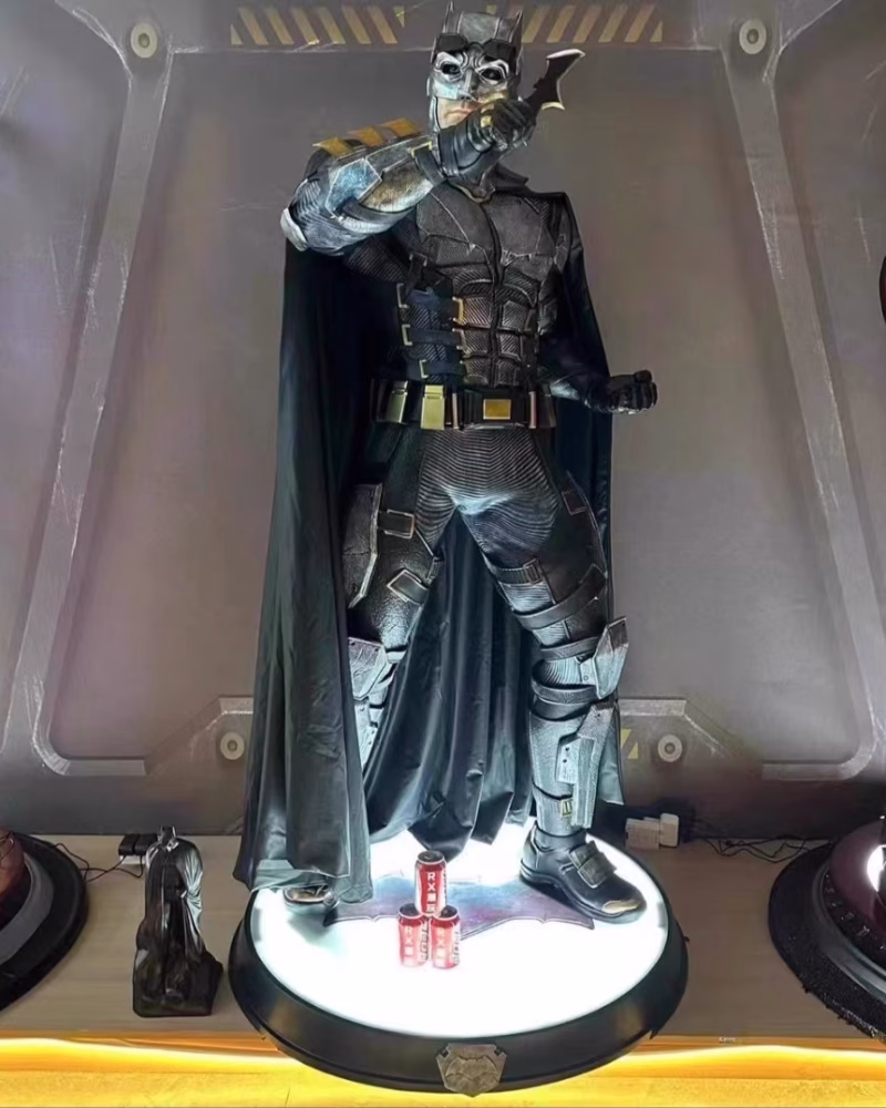 【pre order】  Ben Affleck Batman Life Size 1：1 Resin Statue H78.7inch-200cm  GK