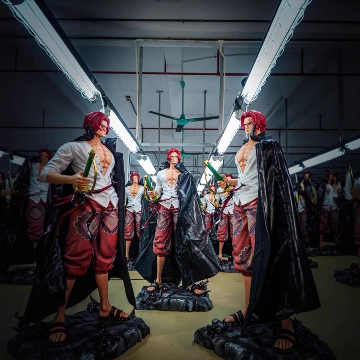 【pre order】One Piece Red Hair Shanks PVC Statue - Image 3