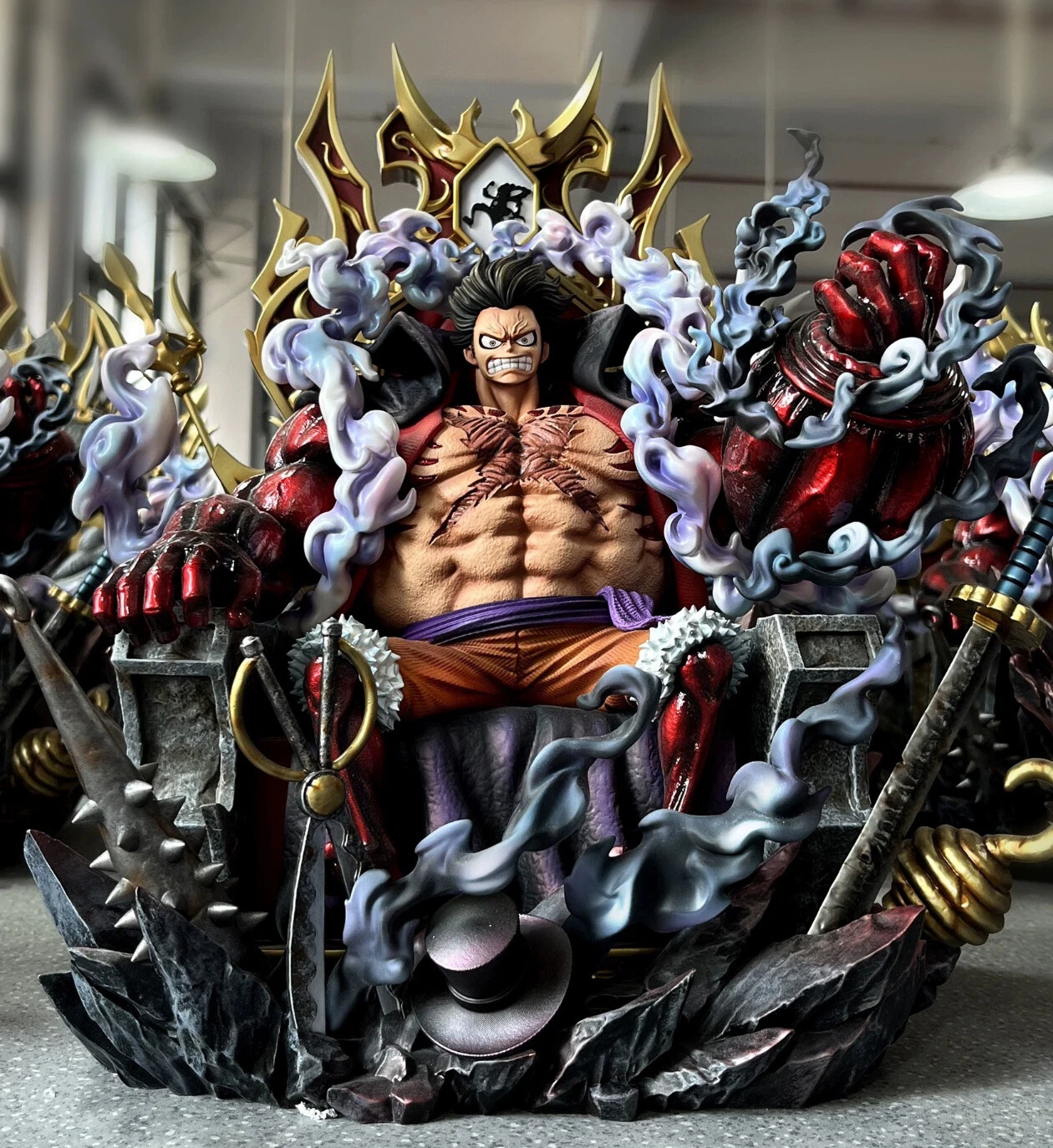 【pre order】ONE PIECE Crowned Throne Monkey D. Luffy Resin Statue