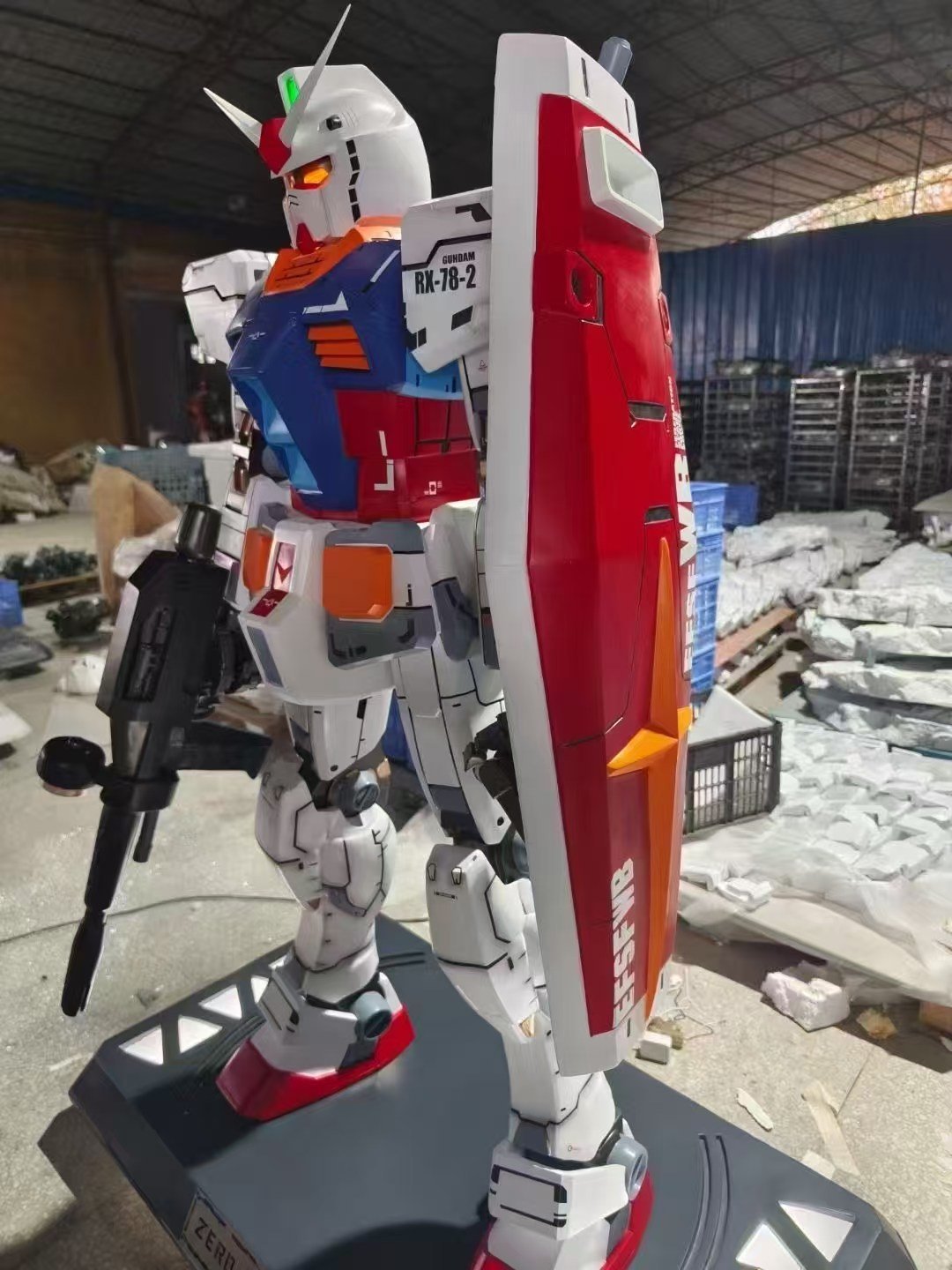 【pre order】Gundam RX-78-2 Life Size Resin Statue - Image 2