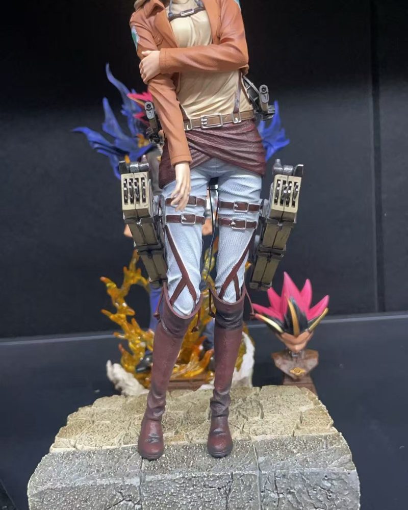 【pre order】 Attack On Titan Annie Leonhart Resin Statue