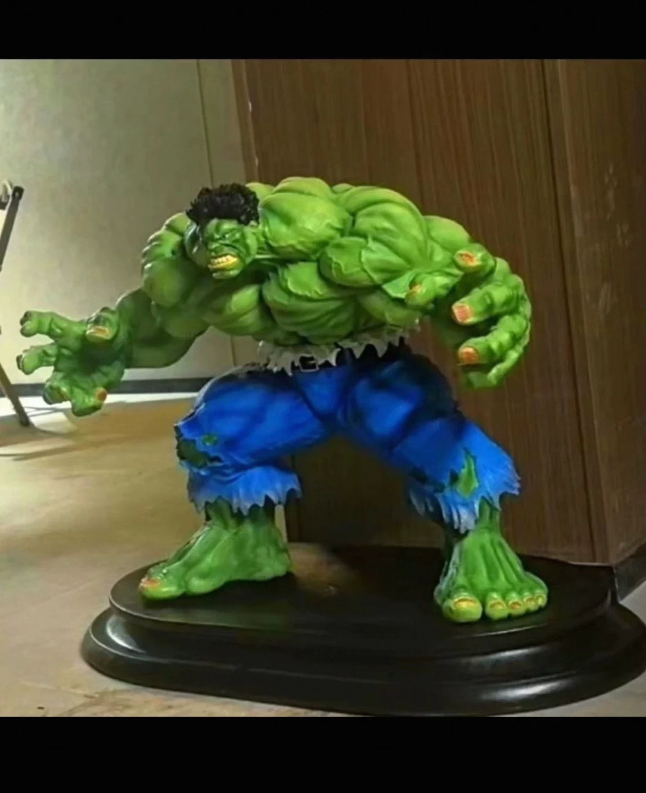 【pre order】Marvel The Incredible Hulk Resin Statue - Image 5