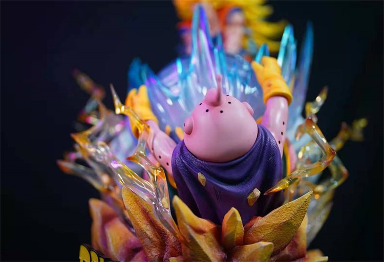 【pre order】Dragon Ball Super Saiyan 3 Goku Vs Buu Resin Statue - Image 4