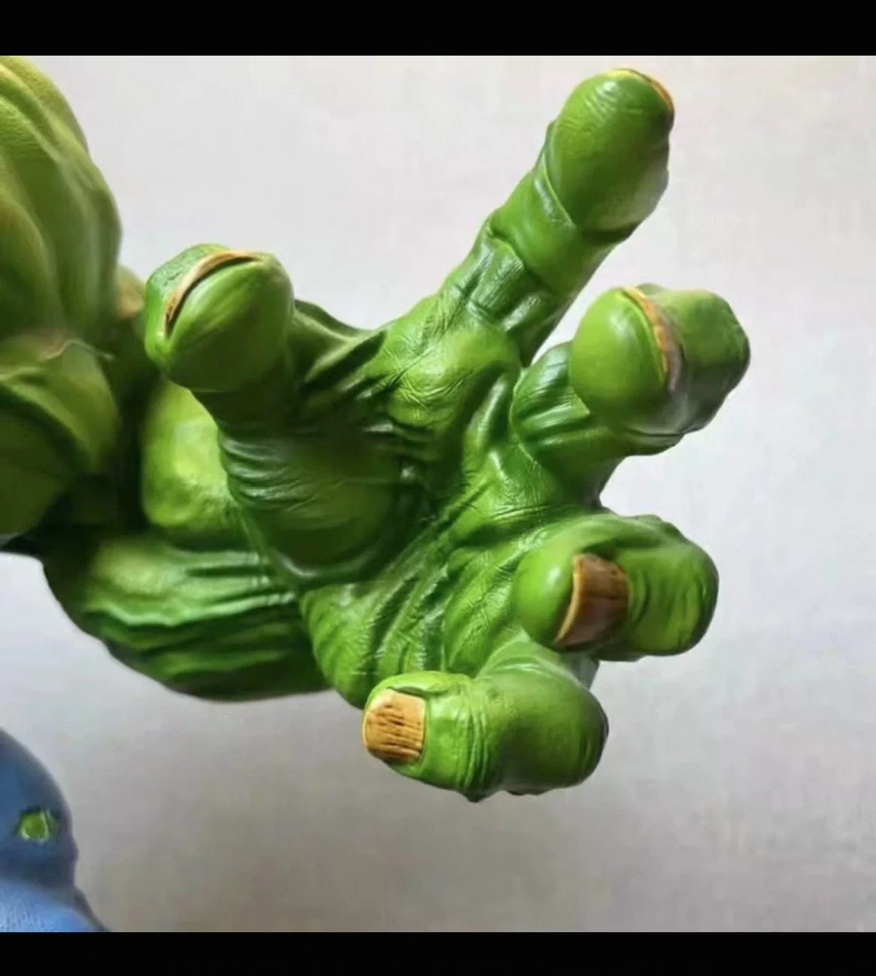 【pre order】Marvel The Incredible Hulk Resin Statue - Image 3