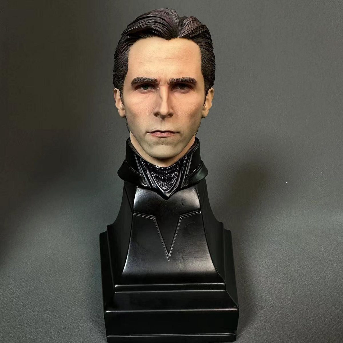 【in stock】The Dark Knight Christian Bale Batman 1/3 Resin Statue ...