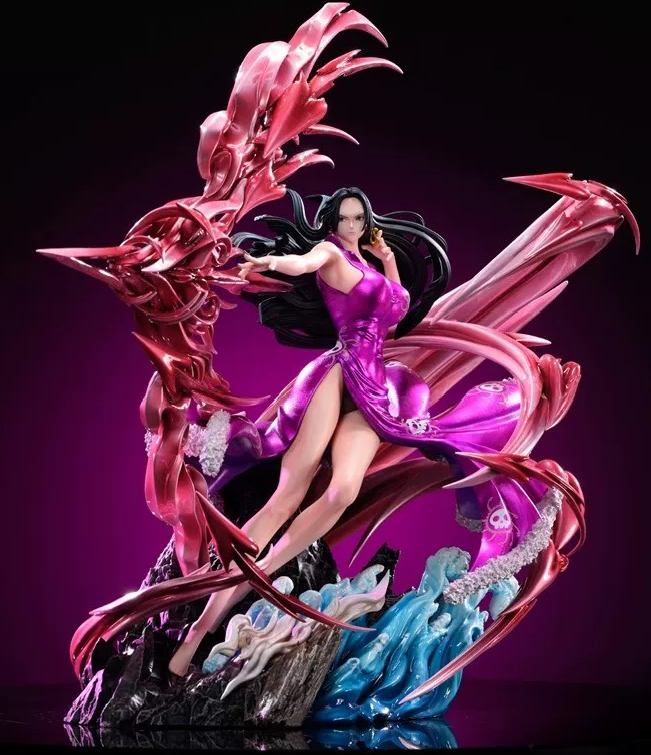 【pre order】One Piece Boa Hancock Resin 1/6 GK LED
