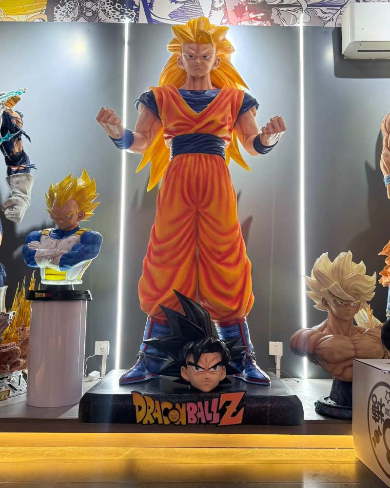[pre order]Super Saiyan 3 Goku 1:1 Resin Statue