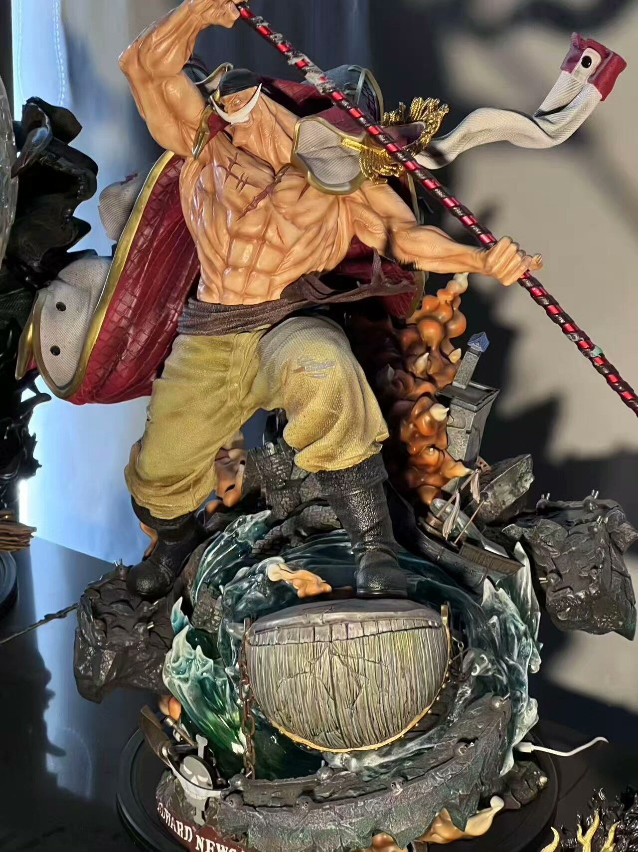 【pre order】One Piece Edward Newgate 1/4 Resin Statue - Image 3