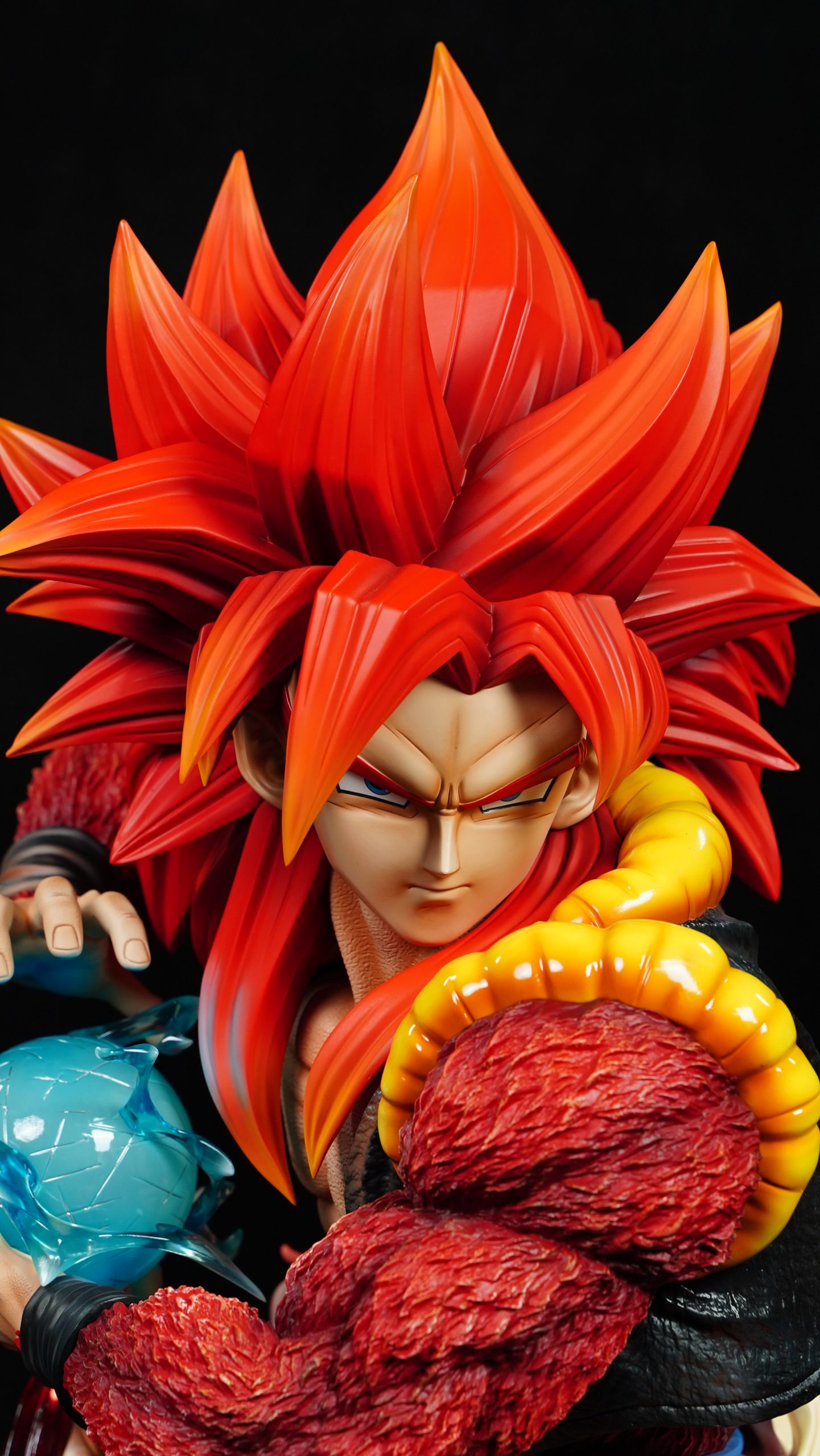 【pre order】Violent Bear Studio Super Saiyan 4 Gogeta Bust Resin Statue - Image 2