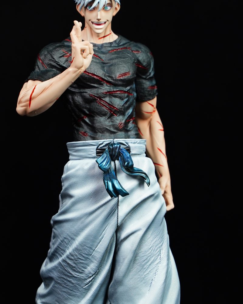 【pre order】Jujutsu Kaisen 1/6 Battle Damaged Satoru Gojo Resin Statue